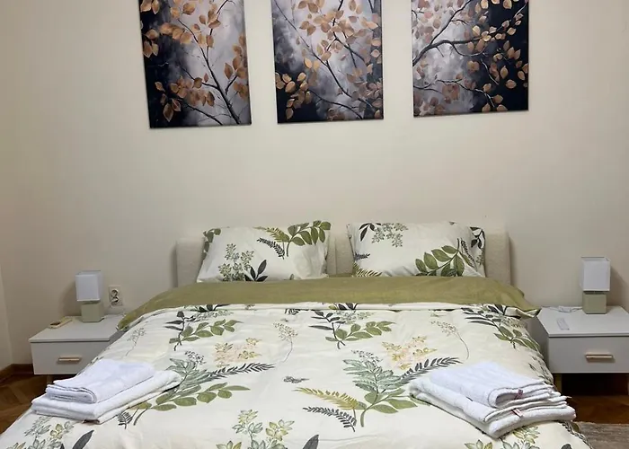 Lola ベオグラード